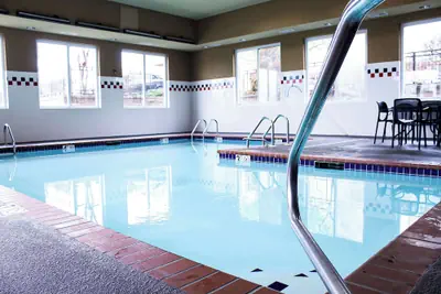 Photo 2 - Hampton Inn Oxford-West