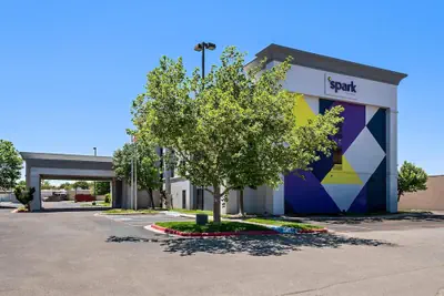 Photo 2 - Spark by Hilton Amarillo Medical Center