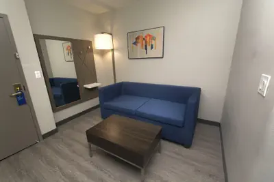 Photo 4 - Holiday Inn Express & Suites Cocoa by IHG