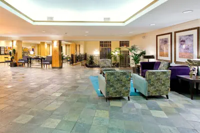 Photo 3 - Holiday Inn Express San Antonio Rivercenter Area by IHG