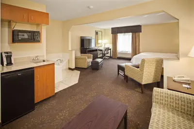 Photo 5 - AmericInn by Wyndham Hill City Mt Rushmore