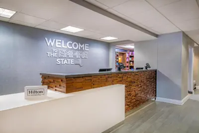 Photo 5 - Hampton Inn East Aurora