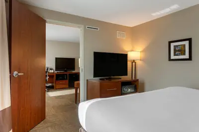 Photo 5 - Comfort Inn & Suites Presidential - Downtown Little Rock