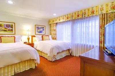Photo 3 - Wayside Inn