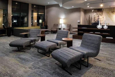 Photo 3 - Courtyard by Marriott High Point