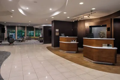 Photo 5 - Courtyard by Marriott High Point