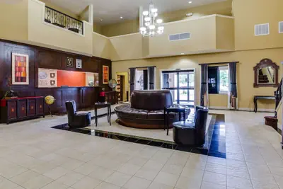 Photo 3 - Comfort Suites Deer Park Pasadena