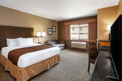 Photo 5 - AmericInn by Wyndham Hartford WI