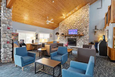 Photo 5 - AmericInn by Wyndham Wisconsin Dells