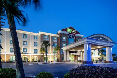 Photo 2 - Holiday Inn Express Hotel & Suites Florence I-95 at Hwy 327 by IHG