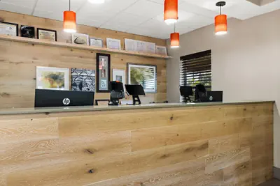 Photo 4 - Country Inn & Suites by Radisson, Hinesville, GA