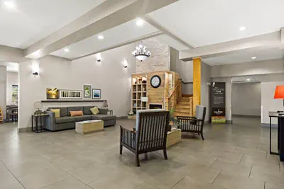 Photo 5 - Country Inn & Suites by Radisson, Hinesville, GA