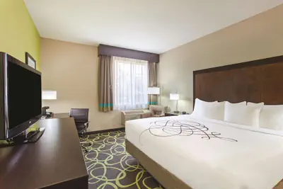 Photo 5 - La Quinta Inn & Suites by Wyndham Los Banos