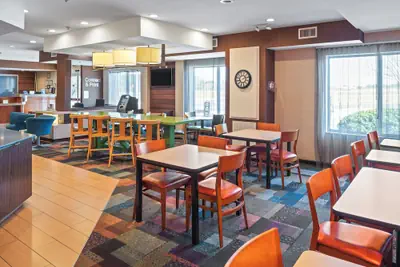 Photo 4 - Fairfield Inn & Suites by Marriott Columbus