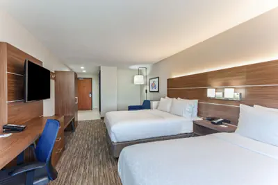 Photo 3 - Holiday Inn Express & Suites Elk Grove West I-5 by IHG