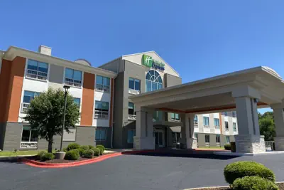 Photo 2 - Holiday Inn Express & Suites Enterprise by IHG