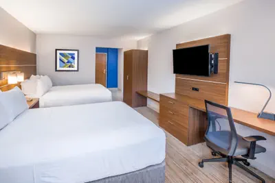 Photo 4 - Holiday Inn Express Wisconsin Dells by IHG
