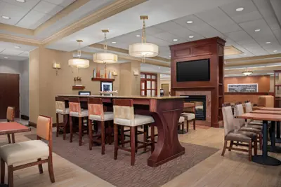 Photo 4 - Hampton Inn Easton