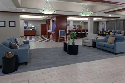 Photo 4 - Hampton Inn Woodbridge