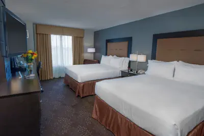 Photo 5 - Holiday Inn Express Hotel & Suites Buffalo-Airport by IHG