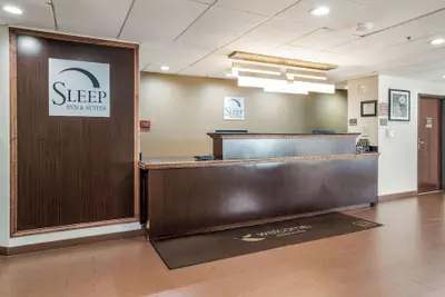 Photo 2 - Sleep Inn & Suites Jacksonville near Camp Lejeune