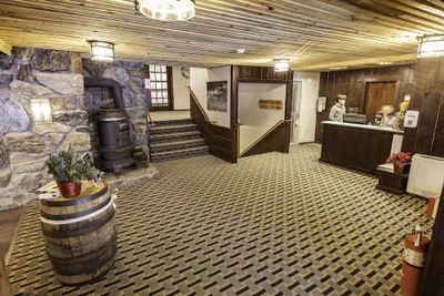 Photo 3 - The Mountain Inn at Killington