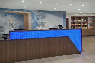 Photo 5 - SpringHill Suites by Marriott Lansing