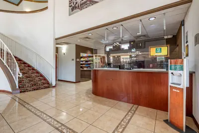 Photo 4 - Quality Inn Zephyrhills - Dade City