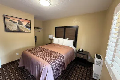 Photo 5 - Tahoe Sands Inn