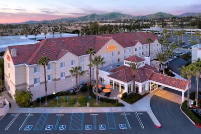 Photo 2 - Hilton Garden Inn Irvine East/Lake Forest