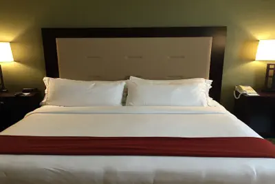 Photo 5 - Holiday Inn Express Sacramento Airport Woodland by IHG