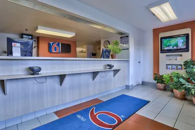 Photo 5 - Motel 6 Flagstaff, AZ - West - Woodland Village