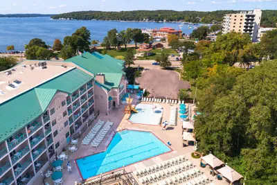 Photo 2 - The Cove Of Lake Geneva