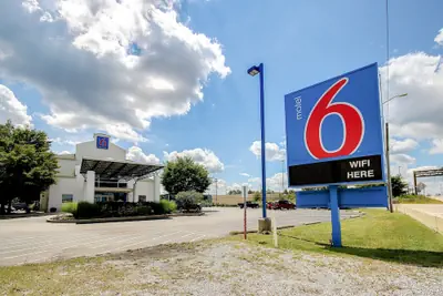 Photo 2 - Motel 6 King Of Prussia, PA - Philadelphia