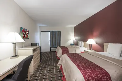 Photo 5 - Red Roof Inn Mobile - Midtown