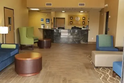 Photo 4 - Comfort Inn & Suites Murrieta Temecula Wine Country