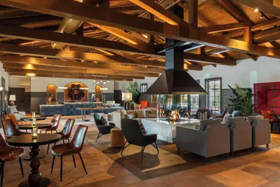Photo 2 - Estancia La Jolla Hotel & Spa