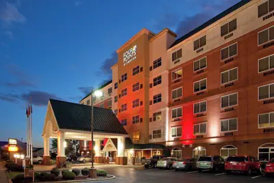 Photo 2 - Four Points by Sheraton Louisville Airport
