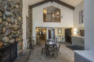Photo 2 - The Inn at Truckee