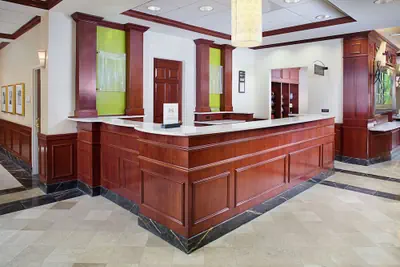 Photo 4 - Hilton Garden Inn Virginia Beach Town Center