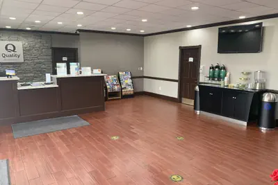 Photo 3 - Quality Inn & Suites Hardeeville - Savannah North