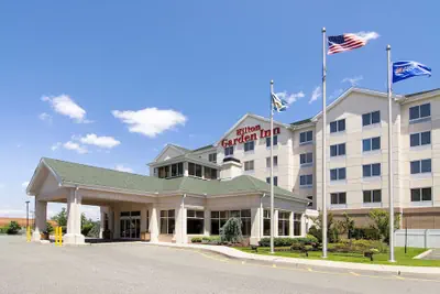 Photo 2 - Hilton Garden Inn Nanuet