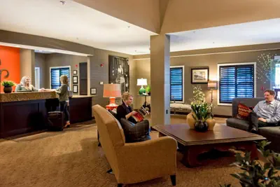 Photo 4 - GrandStay Hotel & Suites