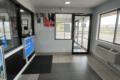 Photo 4 - Motel 6 Wichita, KS