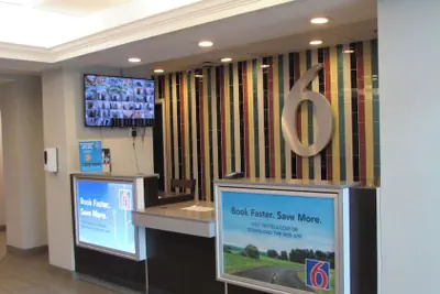 Photo 2 - Motel 6 West Des Moines, IA