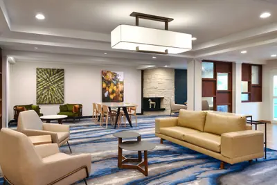 Photo 4 - Fairfield Inn and Suites by Marriott Yakima