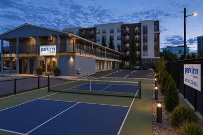 Photo 2 - Park Inn by Radisson, Salt Lake City Downtown