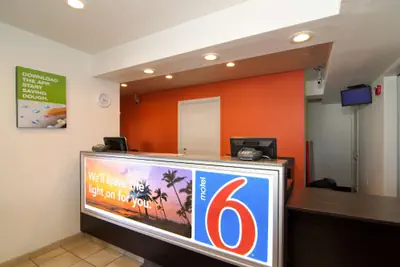 Photo 4 - Motel 6 North Palm Springs, CA - North