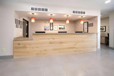 Photo 5 - Country Inn & Suites by Radisson, Stone Mountain, GA