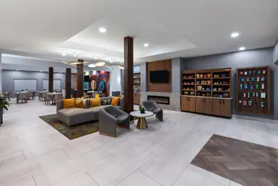 Photo 4 - La Quinta Inn & Suites by Wyndham Brownsville North